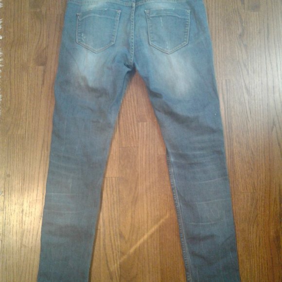 Zara distressed jeans size 42 - Picture 4 of 5